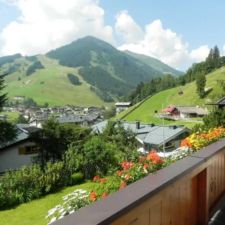 Haus Sonnenschein 아파트 *