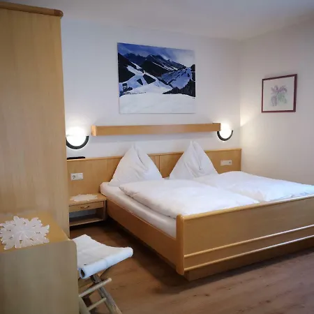 公寓 Haus Sonnenschein 萨尔巴赫