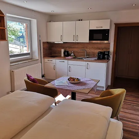 Haus Sonnenschein 아파트